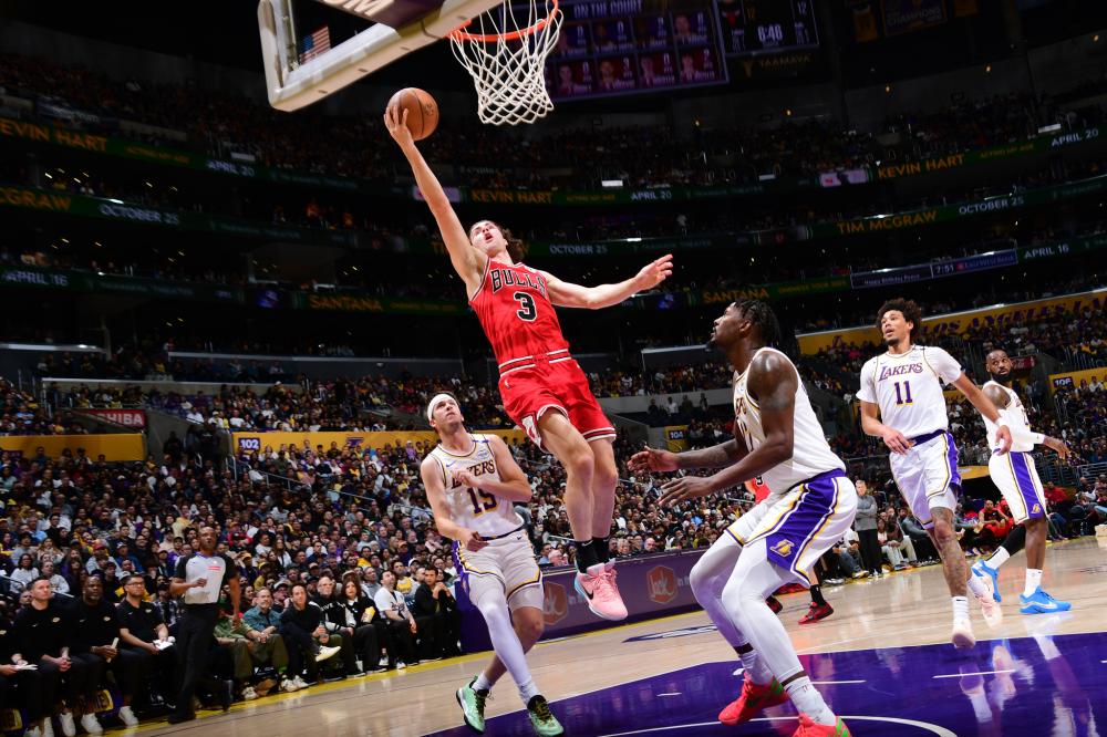 雷霆队望刷新胜利纪录，公牛队遭遇挑战.